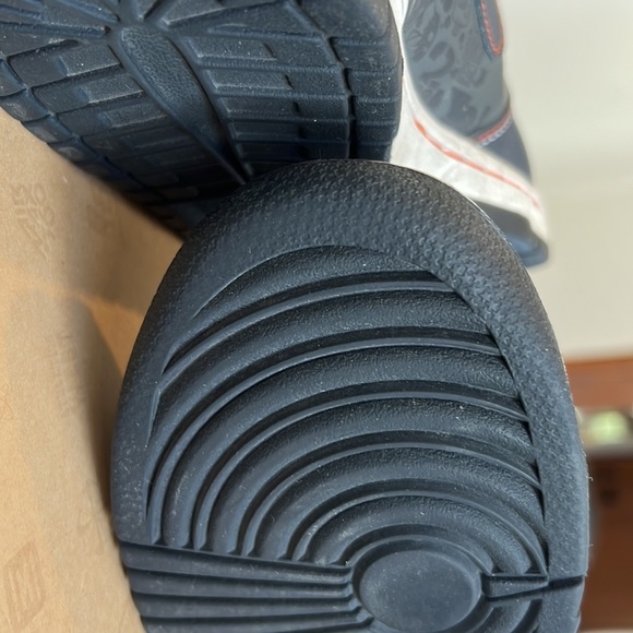 Nike GS back to school, Nike dunk high, size 6.5 Y. - Picture 9 of 9